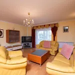 شقة 2 Bedroom Stunning In لابين