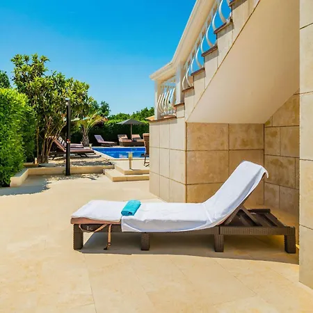 Appartamento Beautiful In With Wifi Labin (Istria)