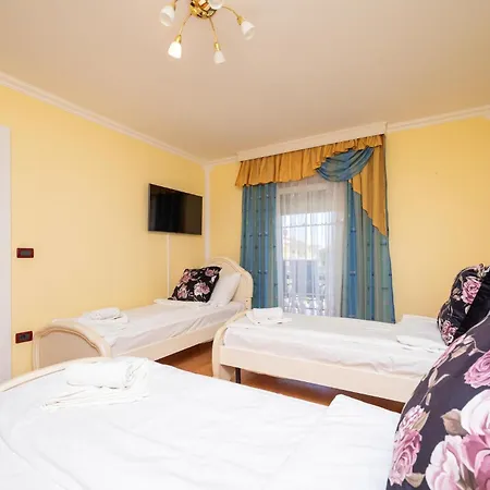 2 Bedroom Stunning In Labin (Istria)