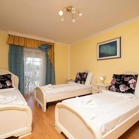 2 Bedroom Stunning In Labin (Istria)
