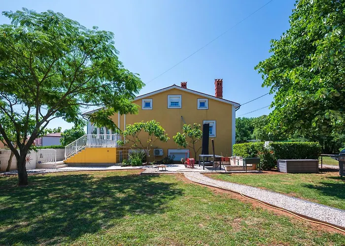 Beautiful In With Wifi Appartement